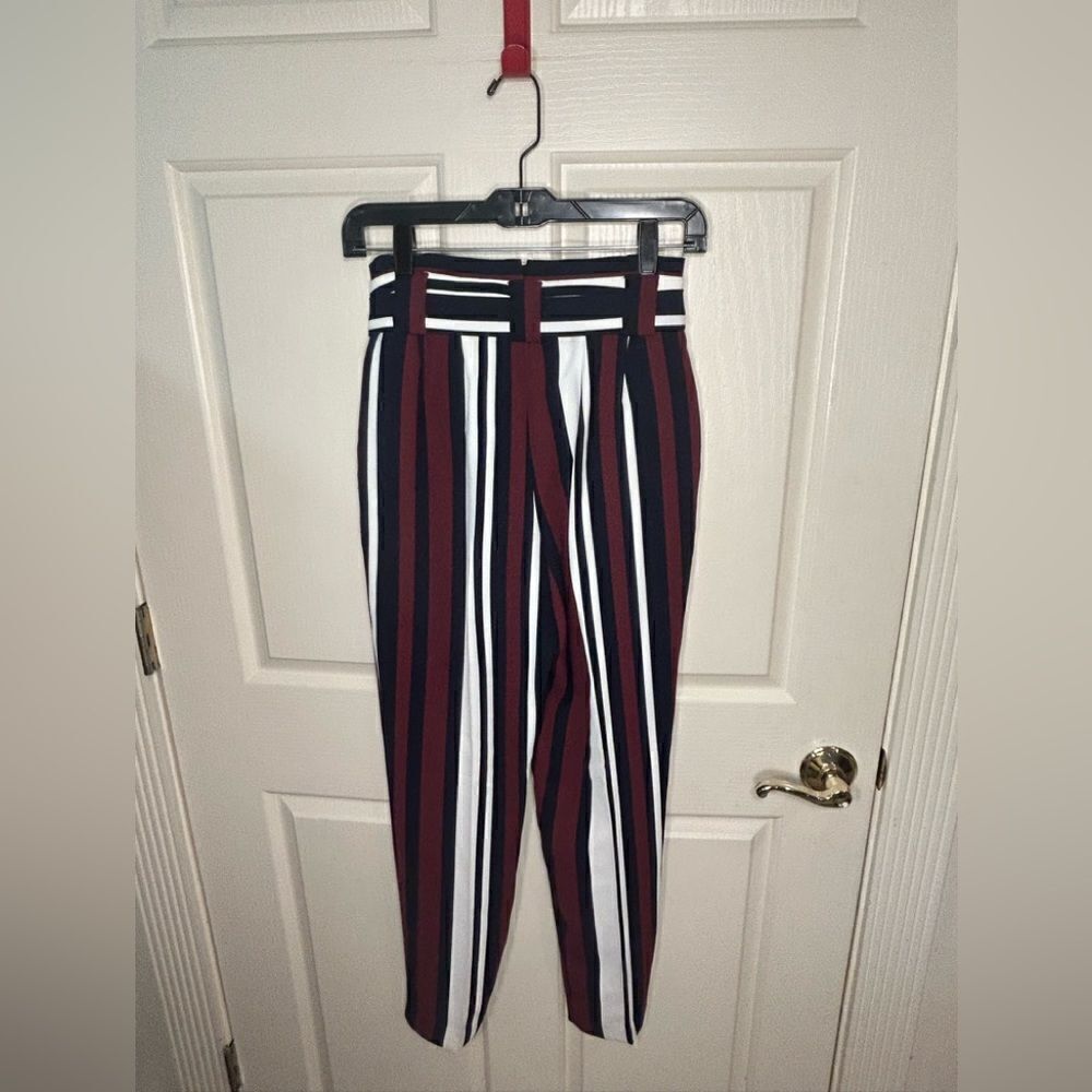 Express pants - Picture 2 of 5